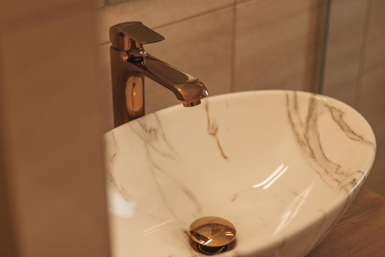 Apartamenty Grand Tatry - Sauna I Jacuzzi Wliczone W Cene Pobytu - 10 Minut Pieszo Od Term Bania Bialka Tatrzanska Bagian luar foto