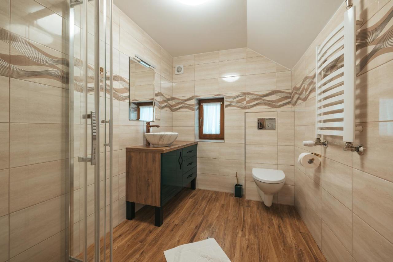 Apartamenty Grand Tatry - Sauna I Jacuzzi Wliczone W Cene Pobytu - 10 Minut Pieszo Od Term Bania Bialka Tatrzanska Bagian luar foto